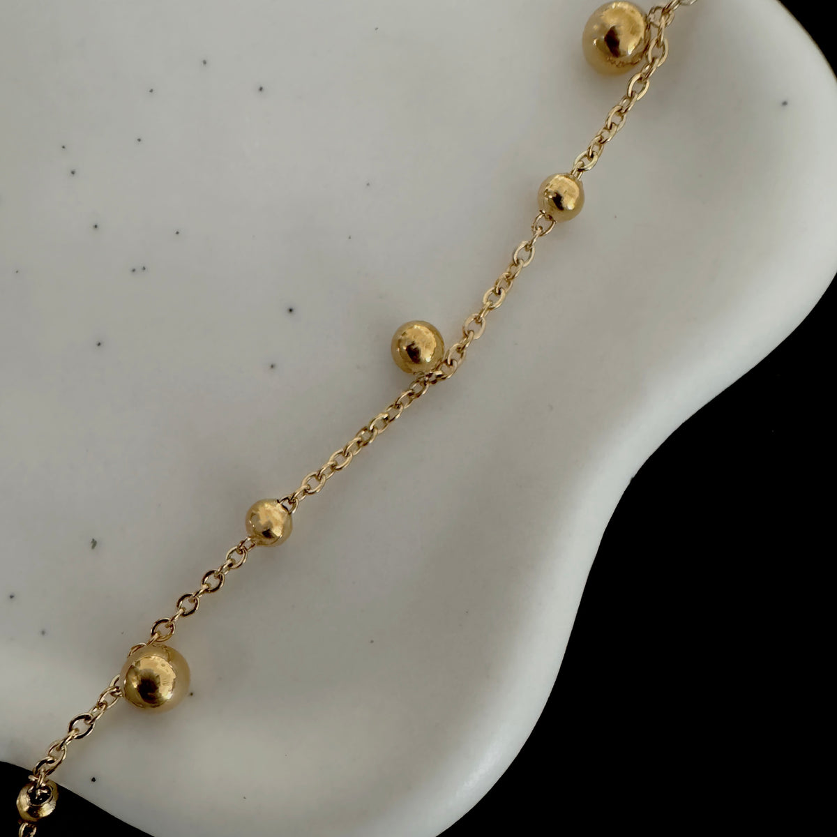 AVERY bracelet