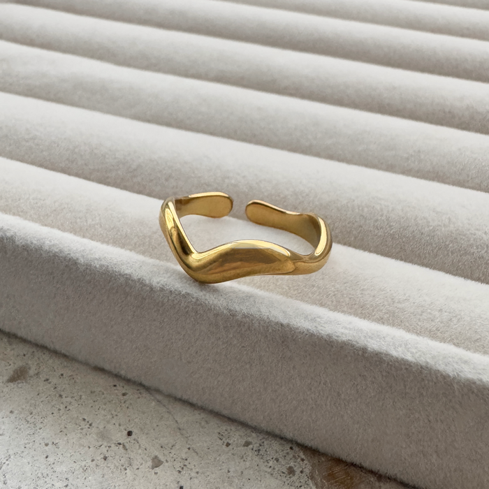ISABELLA ring