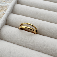 HAYLEY ring
