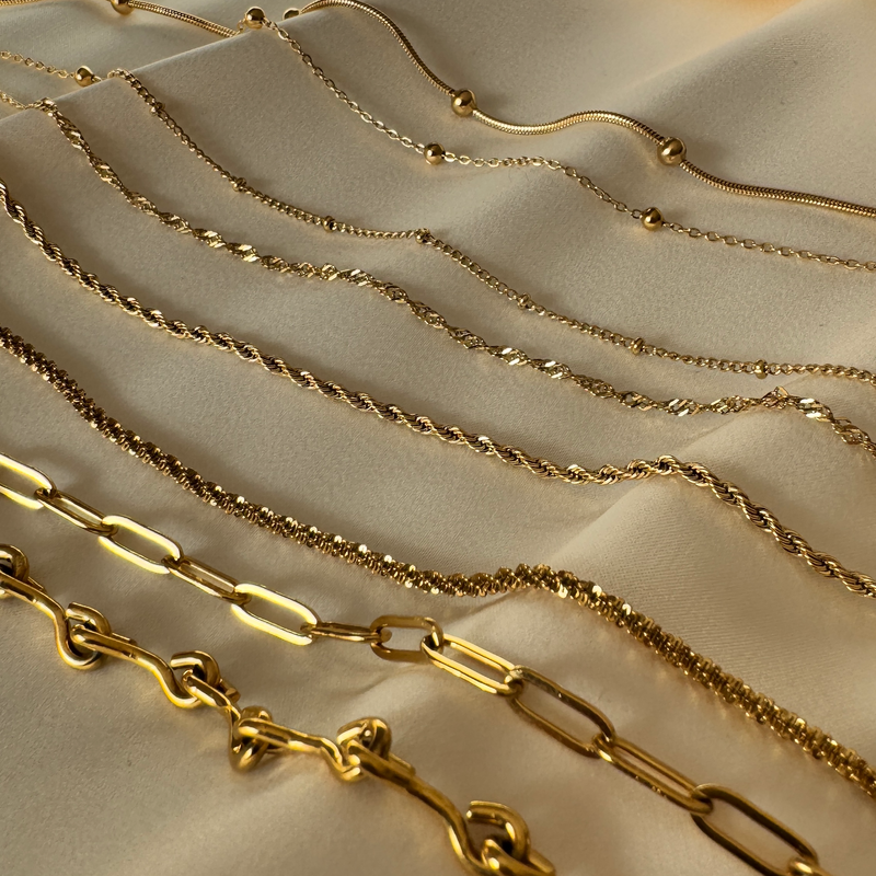 FREYA necklace